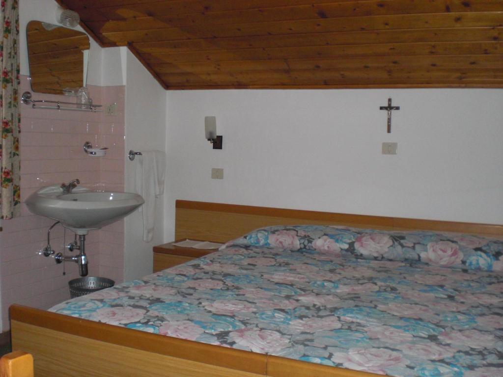 B&B Rosalpina Vigo di Fassa Camera foto